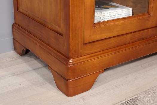 Meuble TV Thomas 16/9eme réalisé en merisier massif de style Louis Philippe SEUELEMENT 1 DISPONIBLE