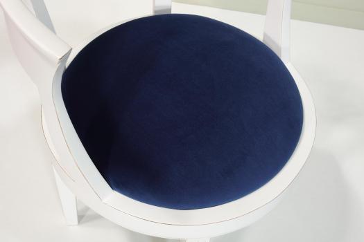 Fauteuil de Bureau Amélie réalisé en Hêtre massif Laqué Ivoire légèrement patiné Assise recouverte d'un tissu d'ameublement