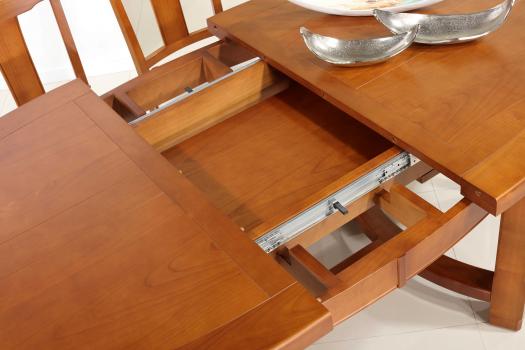 Table de ferme ovale Dora réalisée en Merisier Massif de style Campagnard 170*110 SEULEMENT 1 DISPONIBLE
