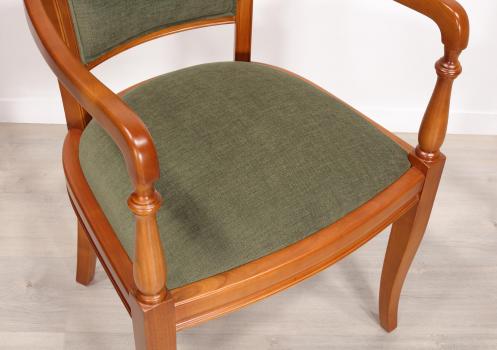 Fauteuil Pauline réalisé en Merisier Massif de style Louis Philippe Seulement 2 disponible