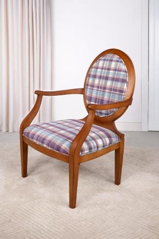 Fauteuil Julia réalisé en hêtre massif Tissu Aldecco SEULEMENT 1 DISPONIBLE