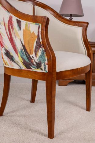 Fauteuil Gisèle réalisé en Frêne Massif de style Louis Philippe 