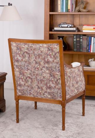 Fauteuil de style Louis XVI réalisé en Merisier massif  Recouvert d'un tissu d'ameublement 1 SEUL DE DISPONIBLE