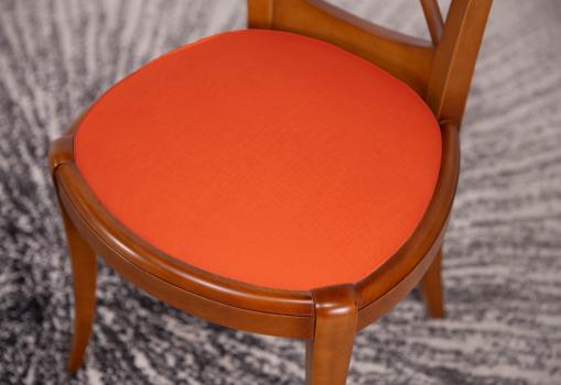 Chaise Armelle réalisée en Merisier Massif de style Louis Philippe  Tissu Bronx Orange