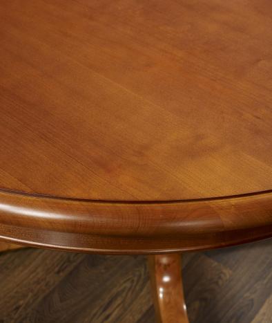 Table ronde pied central Sophie réalisée en Merisier Massif de style Louis Philippe Diamètre 120 4 allonges de 40 cm 
