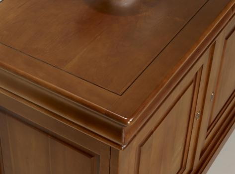 Buffet 3 portes 3 tiroirs réalisé en Merisier massif de style Louis Philippe 