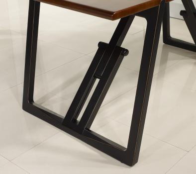 Table de Bureau réalisée en Merisier Massif  de ligne Contemporaine Piétement noir usé et patiné