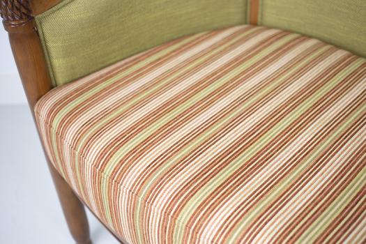 Fauteuil Cabriolet en hêtre massif de style Louis Philippe