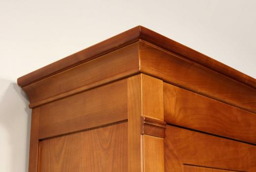Vaisselier 2 corps 2 portes Maude réalisée en merisier massif de style Directoire
