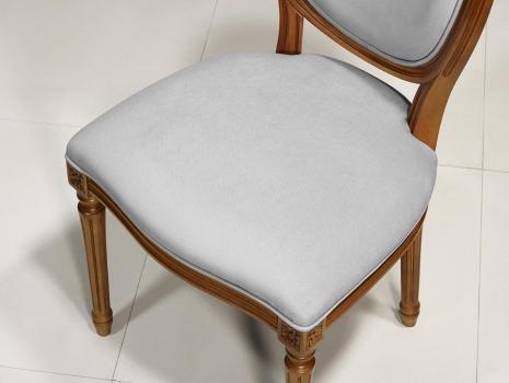 Chaise Emeline réalisée en Merisier Massif de style Louis XVI
