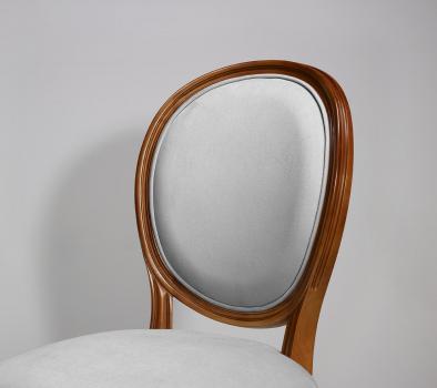 Chaise Emeline réalisée en Merisier Massif de style Louis XVI