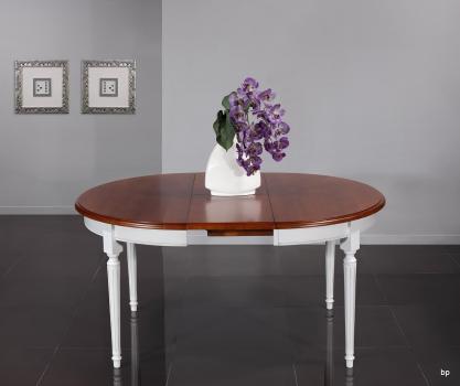 Table ronde 4 pieds Diane, réalisée en Merisier Massif de style Louis XVI Diamètre 120 Ceinture et pieds patiné IVOIRE Seulement 1 disponible