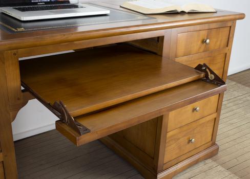 Superbe Bureau Ministre 9 tiroirs réalisé en Merisier de style Louis Philippe Plateau revetu d'une moleskine Bordeaux