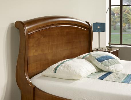 Lit Amandine 140x190 en Merisier Massif de style Louis Philippe PATINE ANTIQUAIRE (LEGER VIEILISSEMENT DU BOIS) Seublement 1 Disponible
