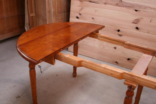 Table ronde à volets DIAMETRE 110 de style Louis Philippe en Merisier Massif 4 allonges de 40 cm