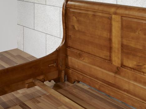 Lit bateau Nicolas 160X200 en Merisier Massif de style Louis Philippe SEULEMENT 1 DISPONIBLE