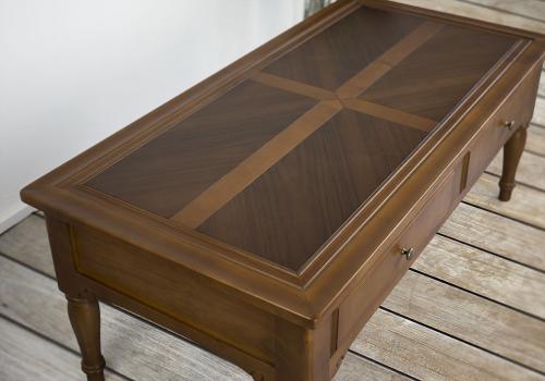 Table Basse Eva réalisée en merisier de style Louis Philippe PLATEAU MARQUETE