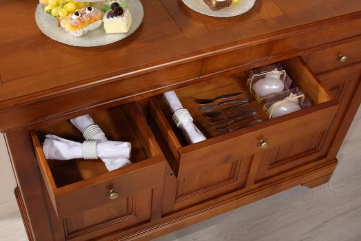 Buffet 3 portes 6 tiroirs Laure, réalisé en merisier massif de style Louis Philippe