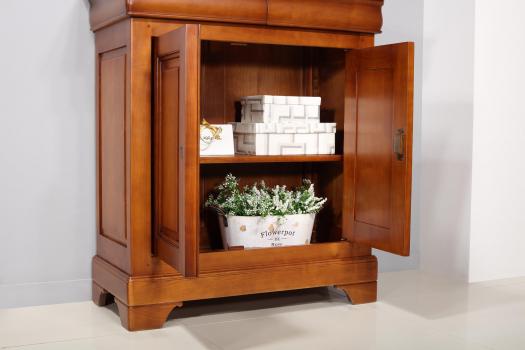 Petit Buffet 2 portes Stéphanie réalisé en Merisier Massif de style Louis Philippe Finition Merisier Doré Patine antiquaire (vieillissement du bois)