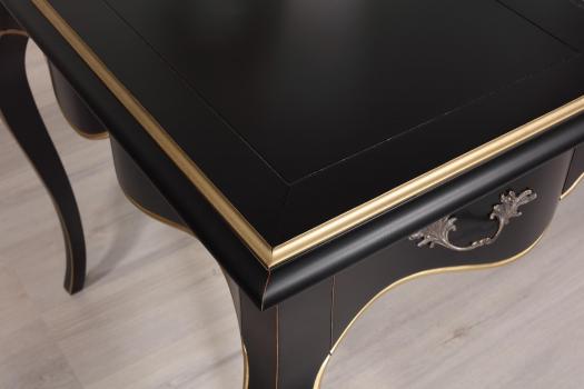 Bureau Ministre réalisé en Merisier de Style Louis XV laque Noir et Or Patiné et Usuré