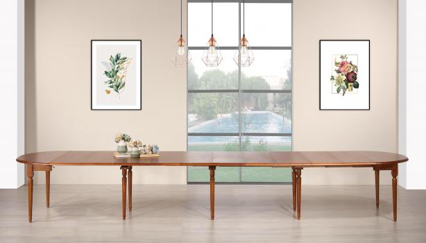 Table ronde à volets réalisée en Merisier Massif de style Louis XVI Diamètre 120 avec 10 allonges de 40 cm 