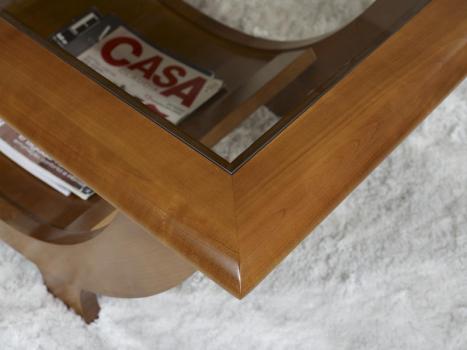 Table basse Nicolas réalisée en Merisier Massif de style Contemporain