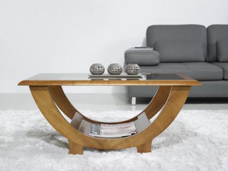 Table basse Nicolas réalisée en Merisier Massif de style Contemporain