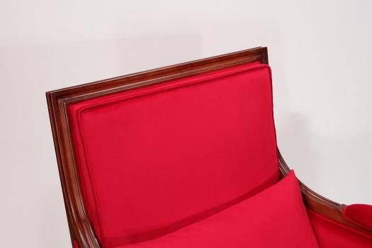 Fauteuil Laura de style Louis XVI réalisé en hêtre massif  Tissu Elastron Paris deep red