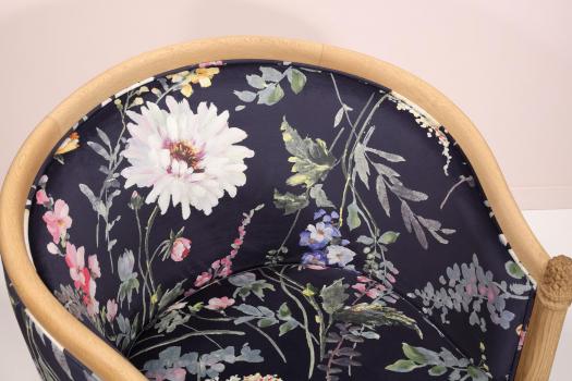 Fauteuil Cabriolet Mathieu réalisé en MERISIER Massif de style Louis Philippe Tissu d'ameublement FSM